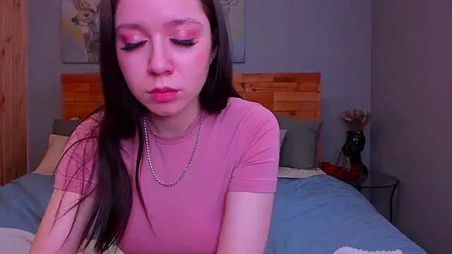 Snapshot of Alikka_Shykitty chatting on 03-10-25, 05:33 Alikka Shykitty online show from 03-10-25, 05:33