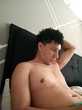 AngeloColleen online show from 09-17-25, 02:08