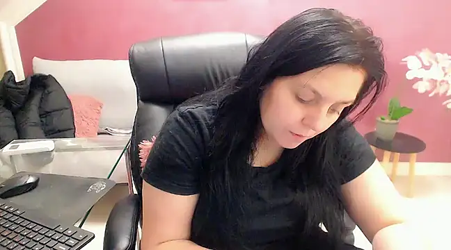 Wetandnaughtyxx online show from 02-10-25, 09:58