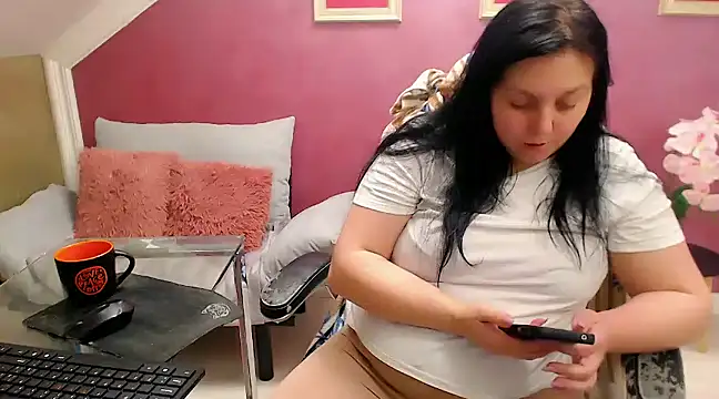 Wetandnaughtyxx online show from 02-18-25, 11:11