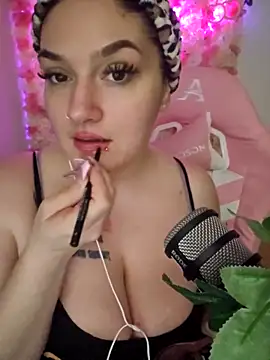 Jinyxx3 online show from 03-20-25, 11:05