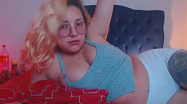 Hinako0Satorii  online show from 03-02-25, 11:20