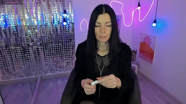 Snapshot of MonicaCheerful chatting on 02-08-25, 02:49 MonicaCheerful online show from 02-08-25, 02:49