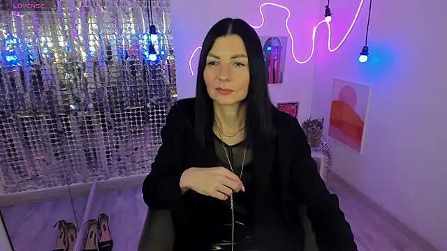 Snapshot of MonicaCheerful chatting on 02-08-25, 05:50 MonicaCheerful online show from 02-08-25, 05:50