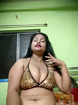 Snapshot of hornysania123 chatting on 03-07-25, 09:38 hornysania123 online show from 03-07-25, 09:38