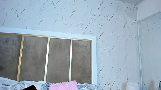 IsabelaWoods online show from 03-09-25, 04:27