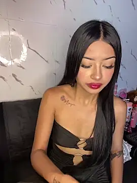 Snapshot of Miss_karol chatting on 02-28-25, 05:59 Miss karol online show from 02-28-25, 05:59