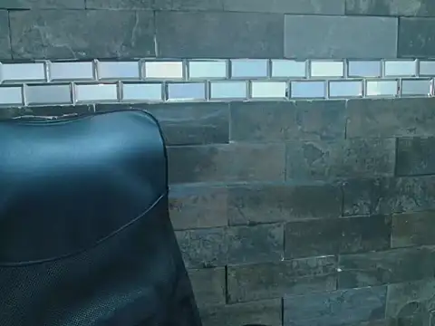 Santiago-Thompson online show from 10-31-25, 10:44