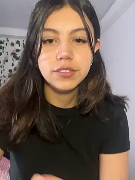 Snapshot of LiLy_kIndly chatting on 11-14-25, 06:28 LiLy kIndly online show from 11-14-25, 06:28