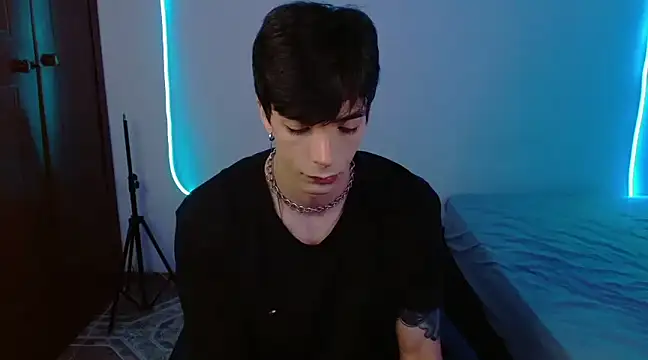 H3ll B0I online show from 02-27-25, 03:04