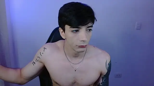 H3ll B0I online show from 03-15-26, 07:47