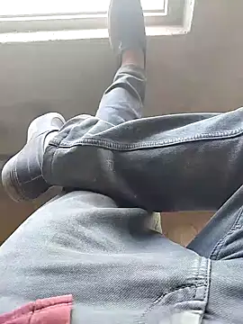 Snapshot of xmanrawan2 chatting on 02-05-25, 08:21 xmanrawan2 online show from 02-05-25, 08:21