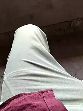 Snapshot of xmanrawan2 chatting on 03-11-25, 06:21 xmanrawan2 online show from 03-11-25, 06:21