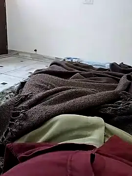 Snapshot of xmanrawan2 chatting on 03-15-25, 03:51 xmanrawan2 online show from 03-15-25, 03:51