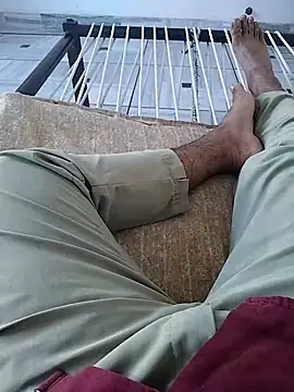 Snapshot of xmanrawan2 chatting on 03-22-25, 03:30 xmanrawan2 online show from 03-22-25, 03:30