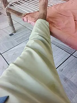 Snapshot of xmanrawan2 chatting on 09-25-25, 04:38 xmanrawan2 online show from 09-25-25, 04:38