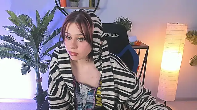 Snapshot of MisaPage chatting on 02-07-25, 07:17 MisaPage online show from 02-07-25, 07:17