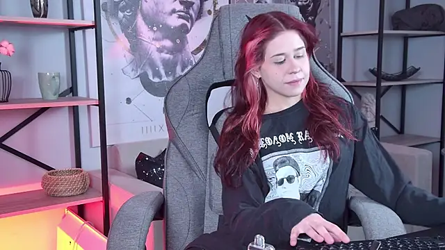 Snapshot of MisaPage chatting on 11-28-25, 12:02 MisaPage online show from 11-28-25, 12:02