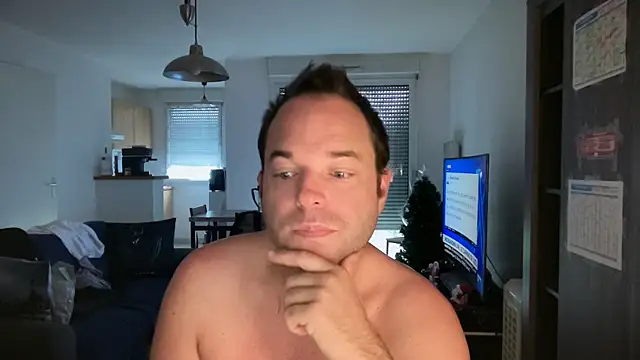 Funnyjul31 online show from 11-25-25, 09:42