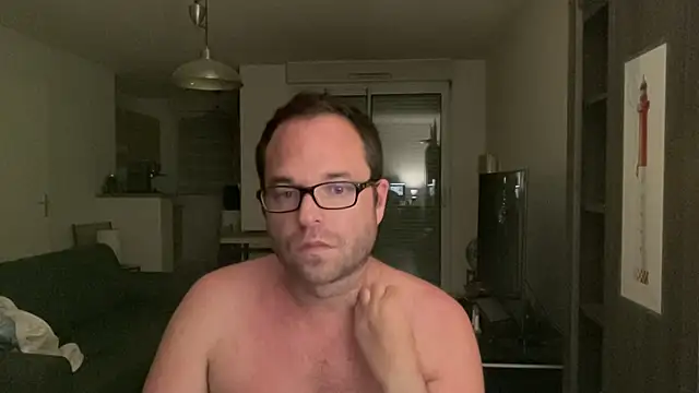 Funnyjul31 online show from 06-25-26, 05:50