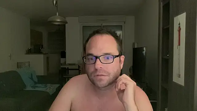 Funnyjul31 online show from 07-29-26, 04:16