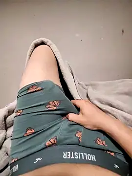 Snapshot of ElCastigador09 chatting on 03-01-25, 04:26 ElCastigador09 online show from 03-01-25, 04:26