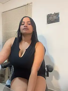 my cam online show from 01-30-25, 11:24