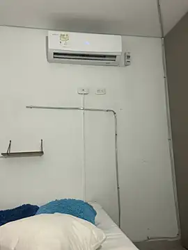 my cam online show from 02-05-25, 03:02