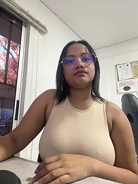 my cam online show from 03-12-25, 07:59