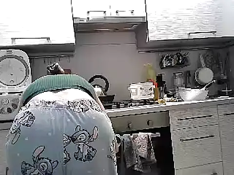 Snapshot of Misssweet_s chatting on 02-16-25, 04:53 Misssweet s online show from 02-16-25, 04:53