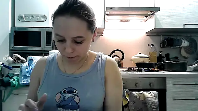 Snapshot of Misssweet_s chatting on 03-02-25, 05:14 Misssweet s online show from 03-02-25, 05:14