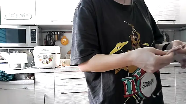 Snapshot of Misssweet_s chatting on 03-14-25, 05:16 Misssweet s online show from 03-14-25, 05:16