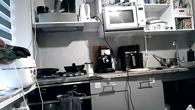 Snapshot of Misssweet_s chatting on 09-15-25, 05:18 Misssweet s online show from 09-15-25, 05:18