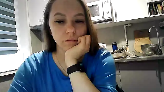 Snapshot of Misssweet_s chatting on 09-26-25, 05:22 Misssweet s online show from 09-26-25, 05:22