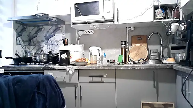 Misssweet s online show from 12-23-25, 09:29