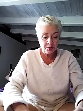 divinaerotica online show from 04-01-26, 01:34