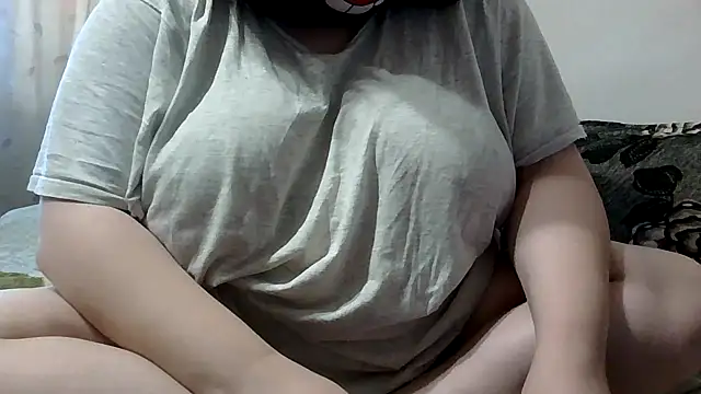 Snapshot of ChubbyCharm chatting on 03-08-25, 12:20 ChubbyCharm online show from 03-08-25, 12:20