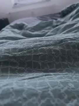 Snapshot of Mo_2003 chatting on 01-29-25, 03:47 Mo 2003 online show from 01-29-25, 03:47