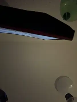 Snapshot of Mo_2003 chatting on 02-01-25, 05:26 Mo 2003 online show from 02-01-25, 05:26