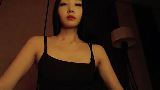 Fudzik0 online show from 04-11-26, 05:23