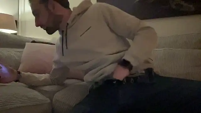 bullyboyy online show from 11-15-25, 05:20