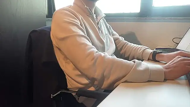 bullyboyy online show from 12-15-25, 09:46