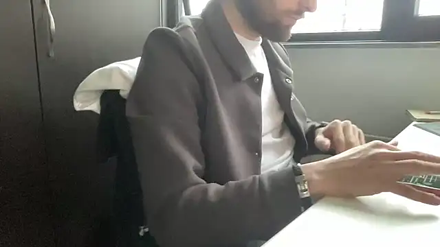 bullyboyy online show from 02-16-26, 07:37