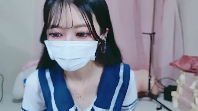 Snapshot of Megu-mimi chatting on 03-24-26, 08:41 Megu-mimi online show from 03-24-26, 08:41