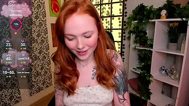 Maya Light online show from 03-13-25, 07:53