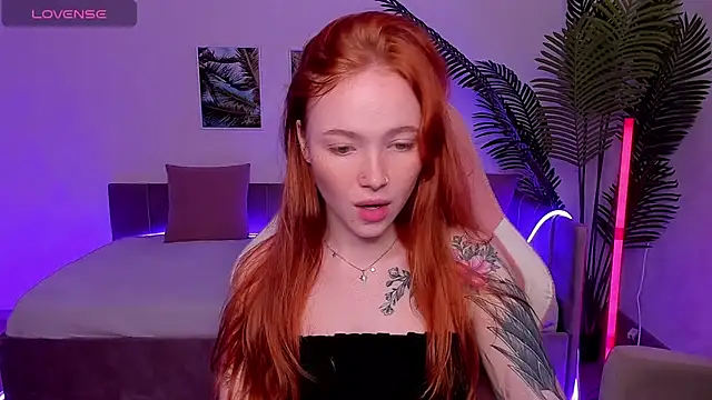 Maya Light online show from 09-21-25, 08:27