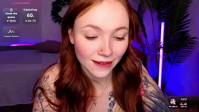 Maya Light online show from 01-18-26, 01:42