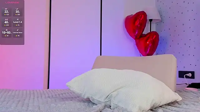 Snapshot of heartseduction chatting on 02-14-25, 05:25 heartseduction online show from 02-14-25, 05:25