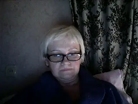 Snapshot of Mayya4321 chatting on 01-31-25, 05:21 Mayya4321 online show from 01-31-25, 05:21