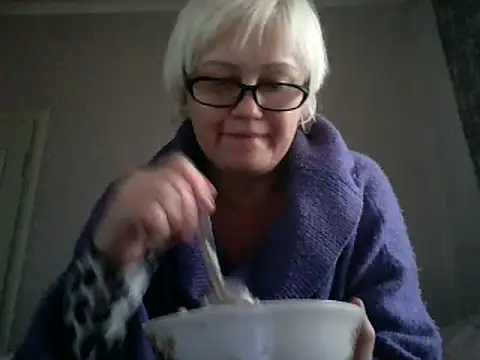 Snapshot of Mayya4321 chatting on 02-14-25, 01:51 Mayya4321 online show from 02-14-25, 01:51